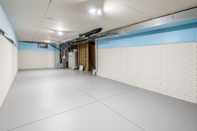 Building Photo - 294 McElhinny Ln