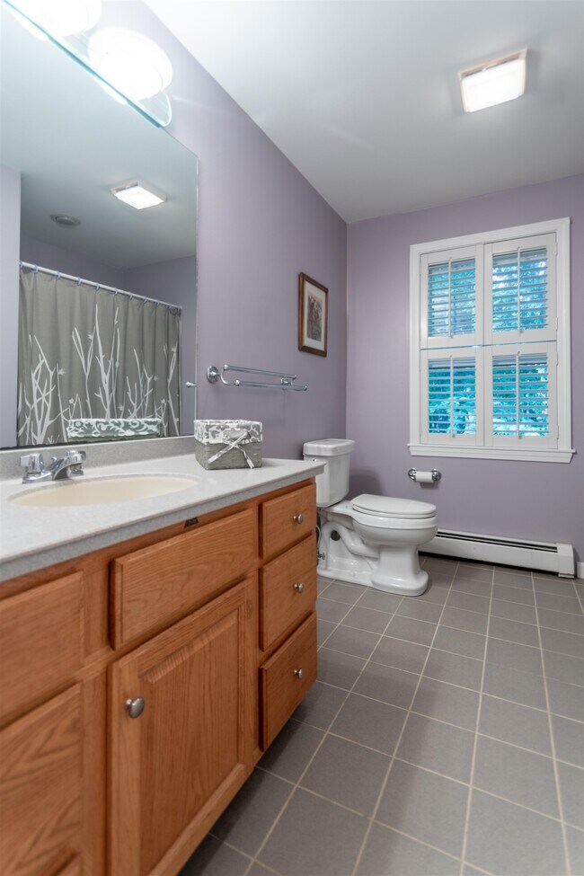 Building Photo - 12 Morningstar Dr