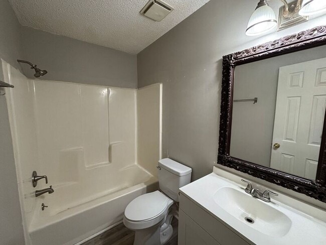 Building Photo - 5039 Popperdam Creek Dr