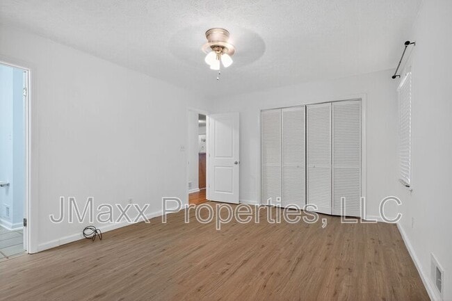 Building Photo - 30 Shiloh Hills Dr NW