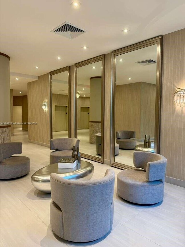 Building Photo - 5401 Collins Ave