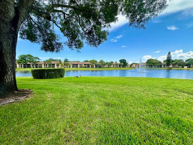 Building Photo - 1244 S Military Trail