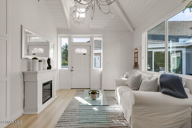 Building Photo - 2181 Brookfield Dr