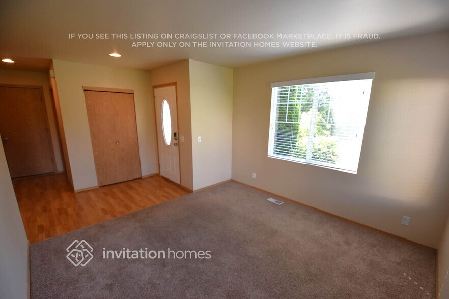 Building Photo - 126 Forest Ct