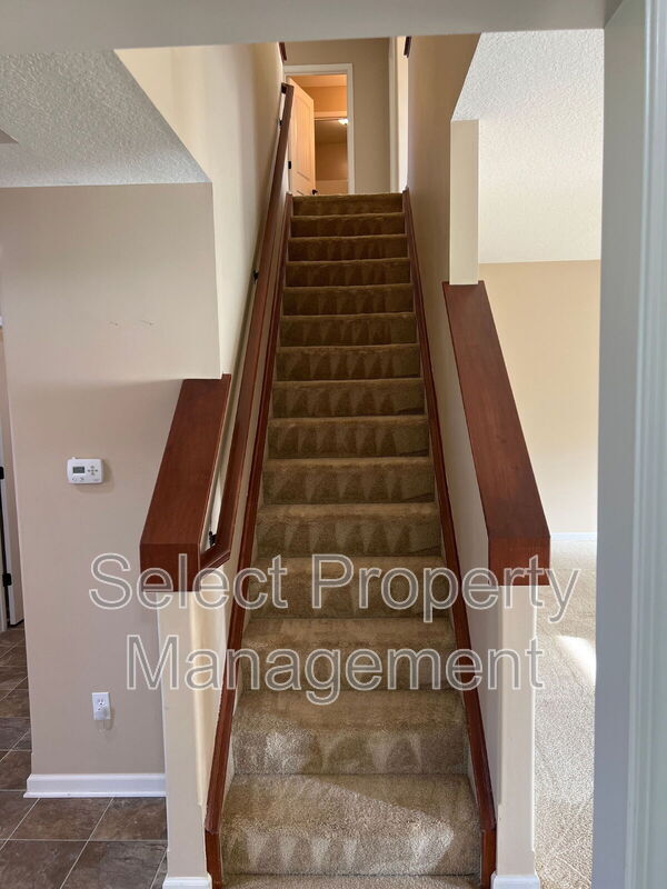 Building Photo - 12860 Starling Cove