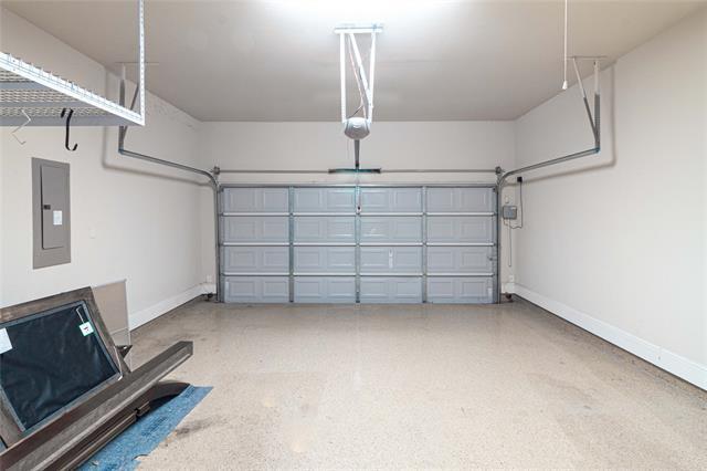 Building Photo - 7031 Comal Dr