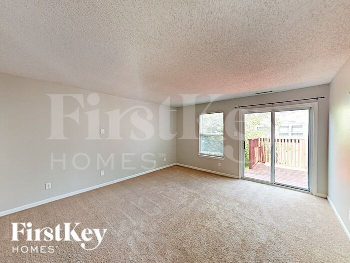 Building Photo - 6616 Kinnerton Dr