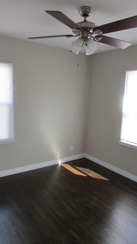 Building Photo - 1323 S Highland Ave