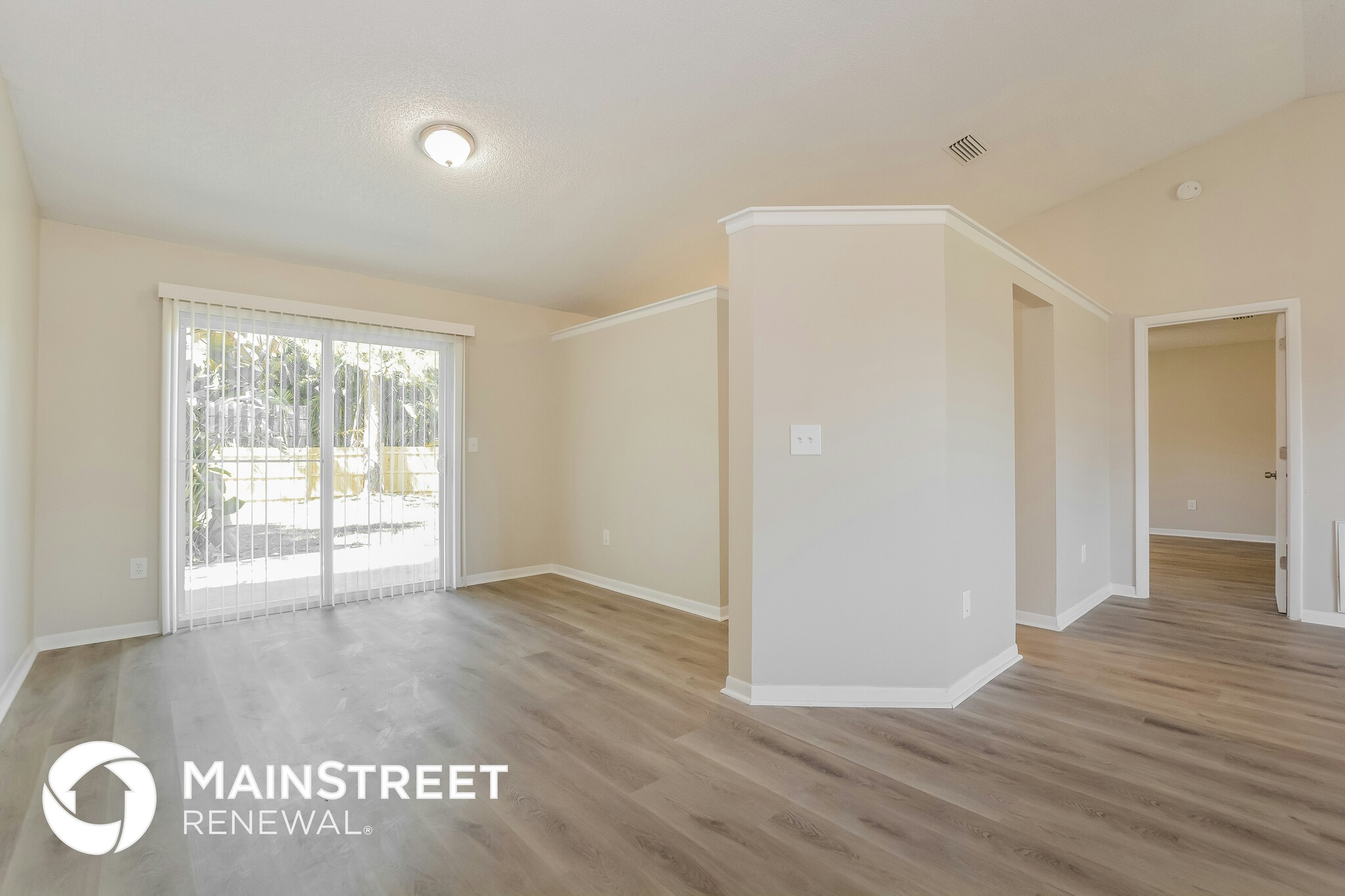 Building Photo - 6150 Allmont St