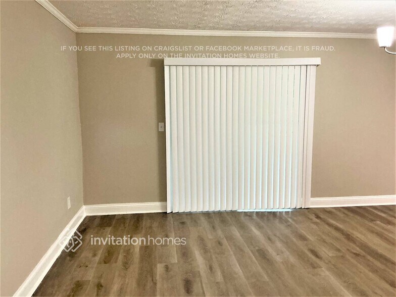 Building Photo - 3537 Fortuna Dr