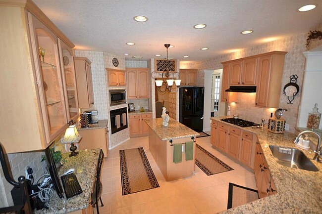 Building Photo - 11507 Aucuba Ln