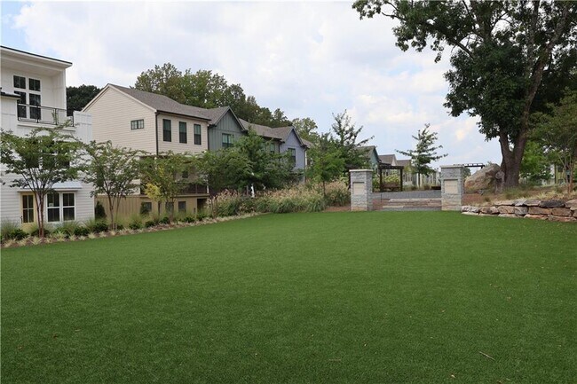 Building Photo - 1390 Cozy Cir SE