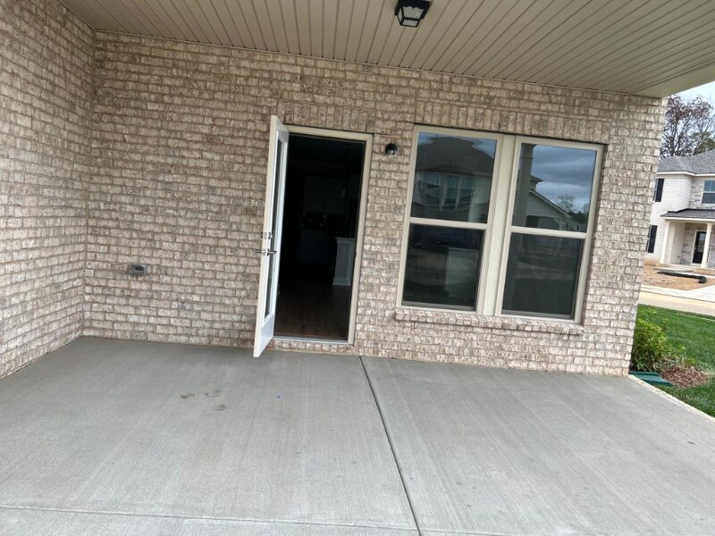 Building Photo - 1313 Kettlehook Ln