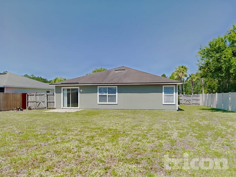 Building Photo - 500 Prosperity Lake Dr