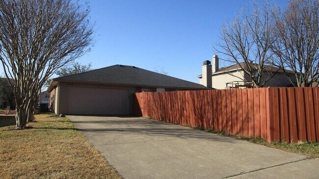 Building Photo - 1410 Quail Meadow Dr