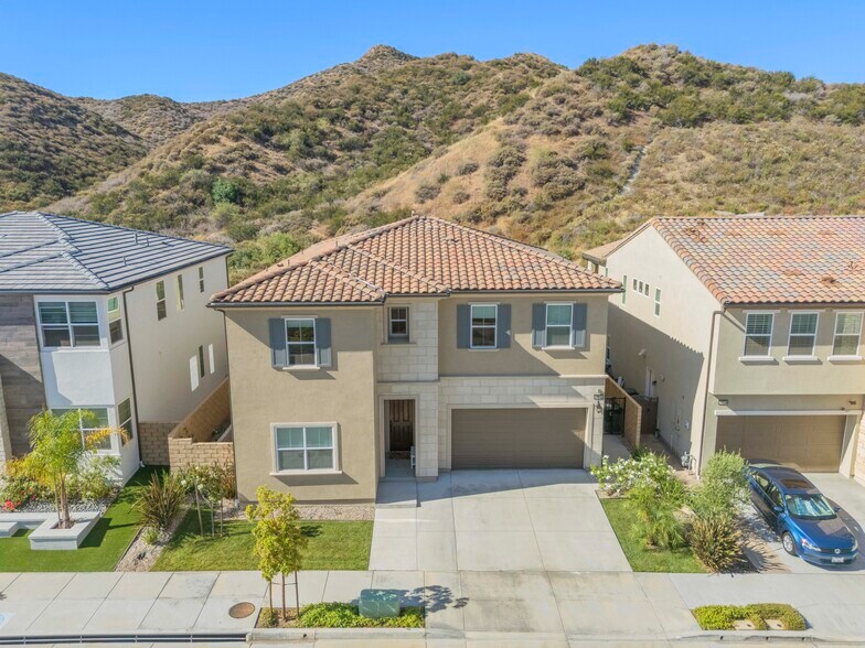 Building Photo - 19212 Blackthorn Dr