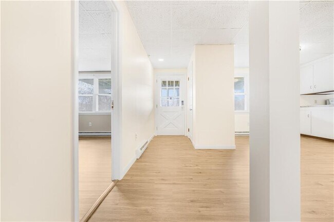 Building Photo - 3421 Pawtucket Ave