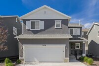 Building Photo - 3036 S Red Pine Dr