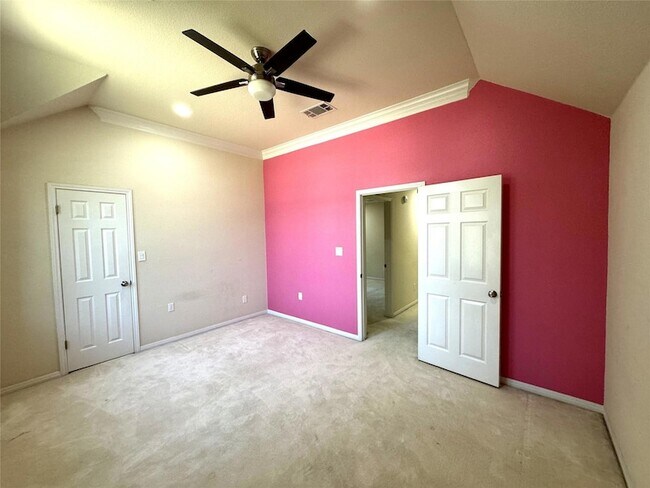 Building Photo - 8807 Splitarrow Dr