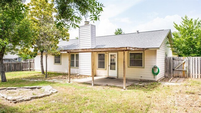 Building Photo - 11606 Parkfield Dr