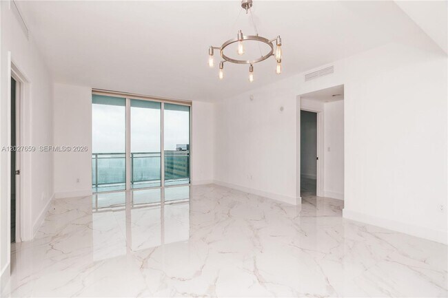 Building Photo - 951 Brickell Ave