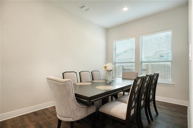 Building Photo - 229 Bonnet Blvd