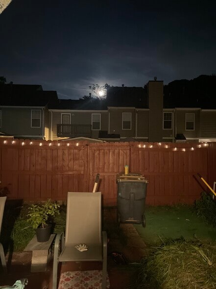 Building Photo - 19 Rose Briar Pl