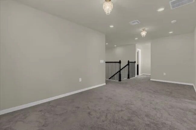 Building Photo - 10266 Pk Ests Ave