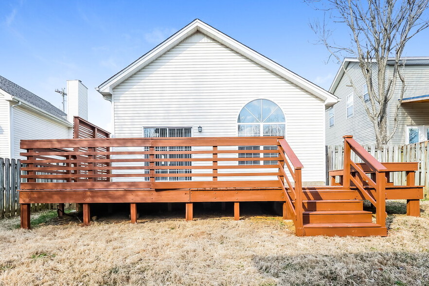 Building Photo - 3521 Glenfalls Dr