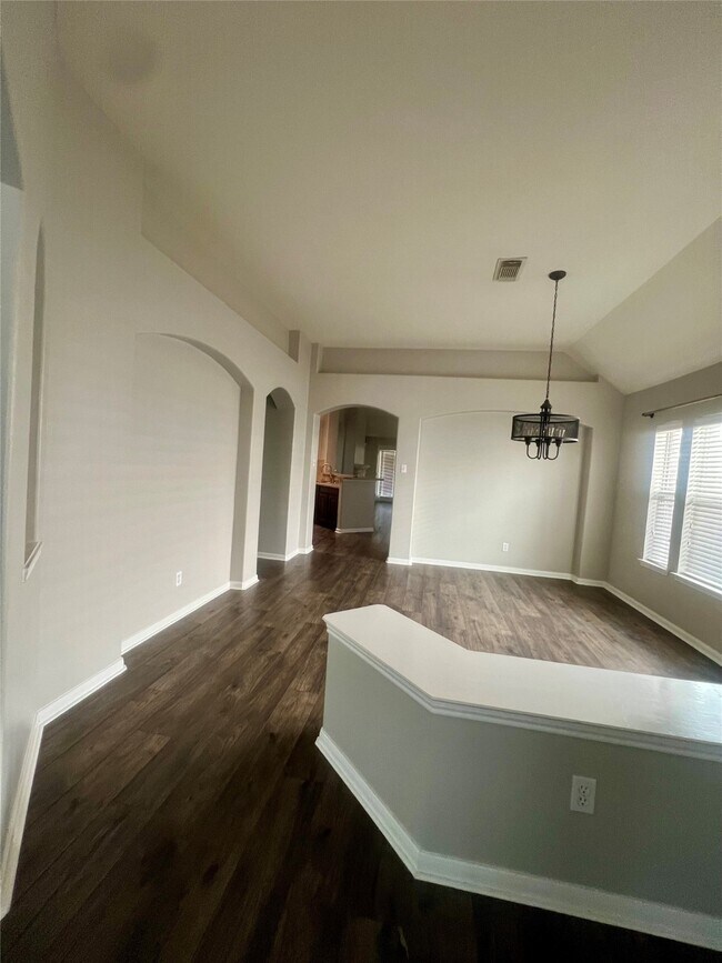 Building Photo - 8318 Sierra Dawn Dr