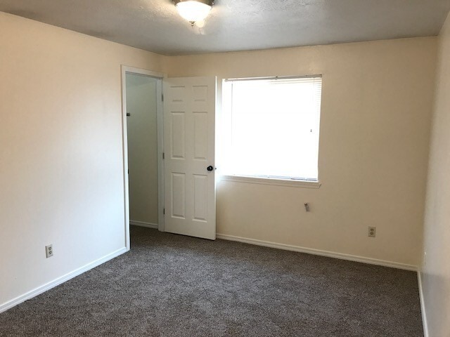 Building Photo - 2523 SW Fissure Loop