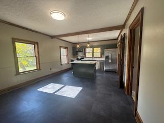 Building Photo - 2121 Sawmill Rd