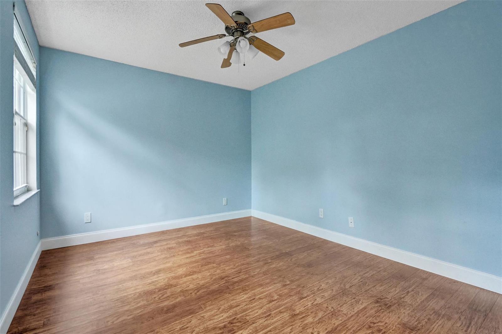 Building Photo - 11567 N Open Ct