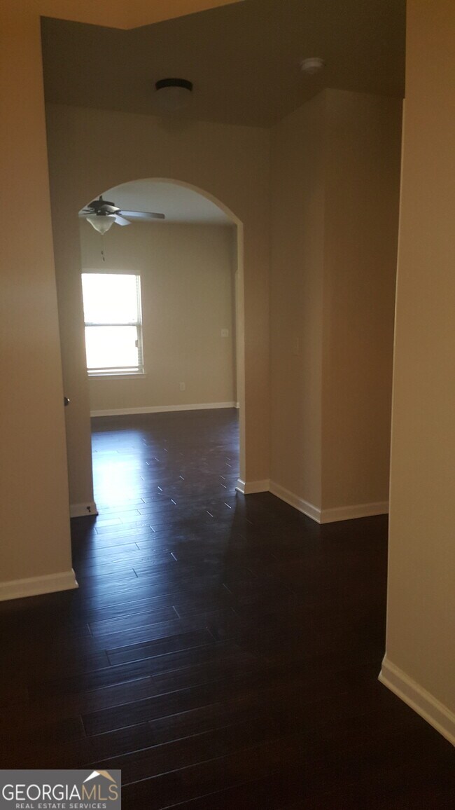 Building Photo - 2275 Morgan Farm Dr