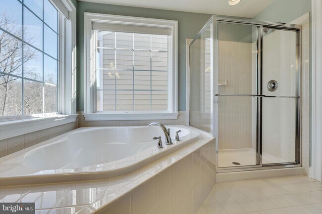 Building Photo - 42668 Keiller Terrace