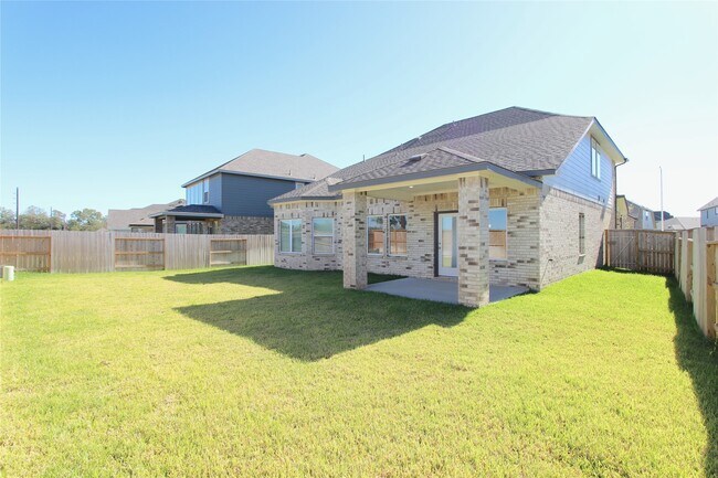 Building Photo - 5518 Handlewood Ln