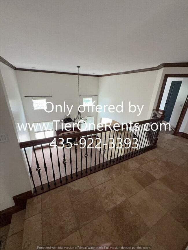 Building Photo - NO DEPOSIT option available for qualified renters!