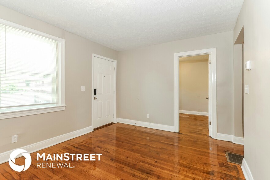 Building Photo - 415 N 42nd St