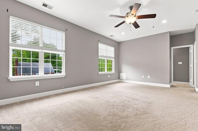 Building Photo - 10717 Bentley Ln