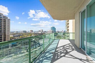 Building Photo - 2 bedroom in Jacksonville FL 32207