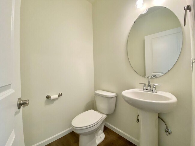 Building Photo - Beautiful, Newly-Built Home with Office