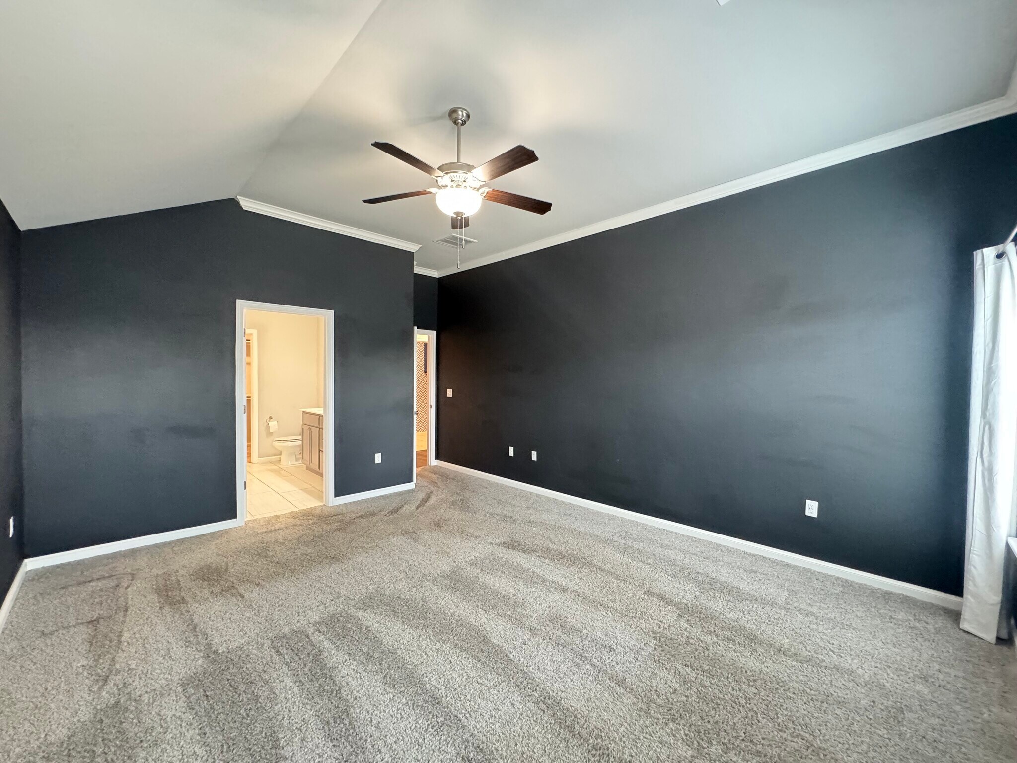 Building Photo - 9104 SW 47th St