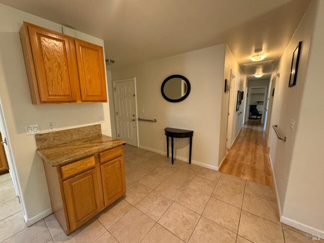 Building Photo - 4845 Marshall Dr
