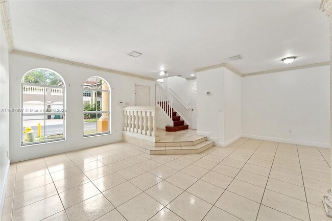 Building Photo - 10819 NW 51st Ln