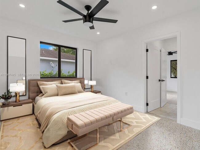 Building Photo - 1751 NE 138th St