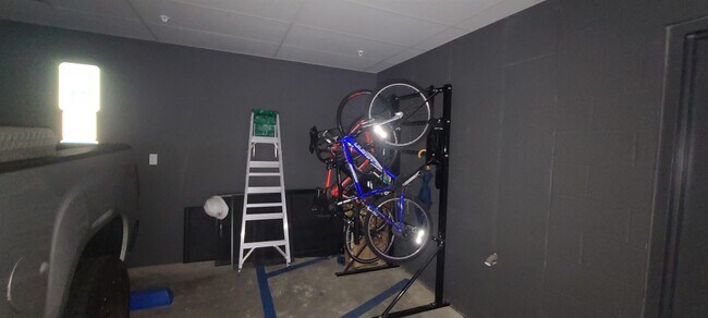 Building Photo - 111 75th St