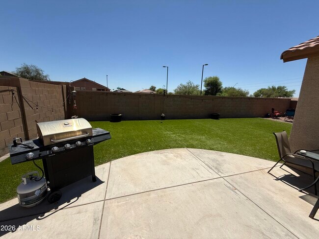 Building Photo - 5943 S 248th Dr