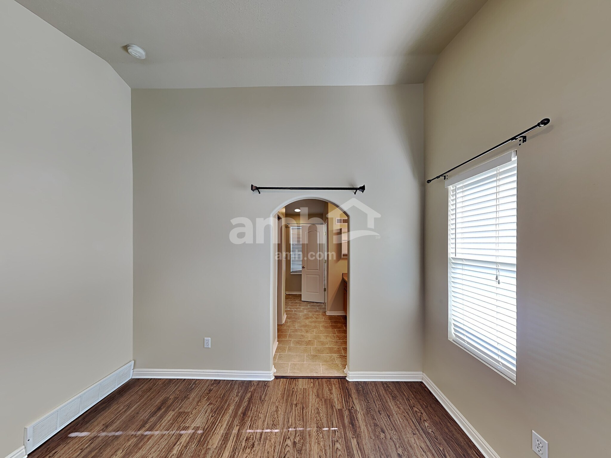 Building Photo - 169 E 2400 S