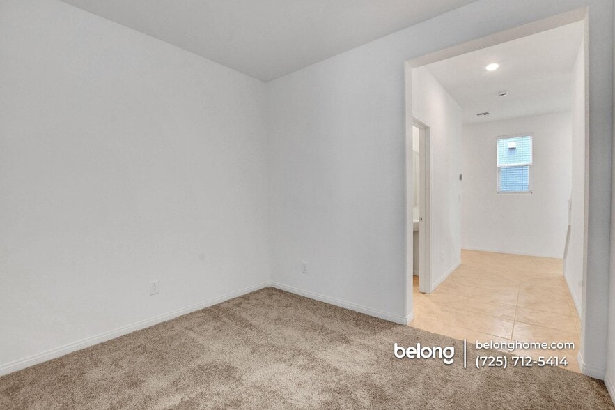 Building Photo - 4109 Nopal Serrano Ave