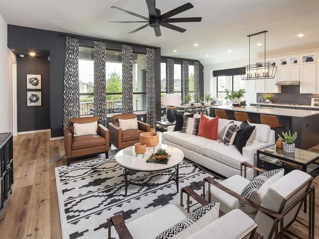 Building Photo - 2516 Carretera Dr